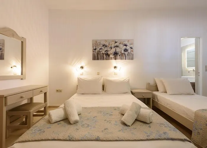 Sea Breeze Paros Apartment *
