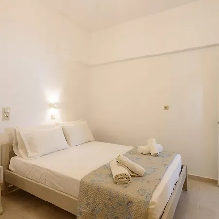 Sea Breeze Paros Apartment