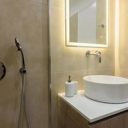 Sea Breeze Paros Apartment *