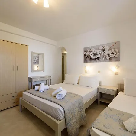 Sea Breeze Paros Apartment