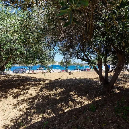 Sea Breeze Paros Apartment *